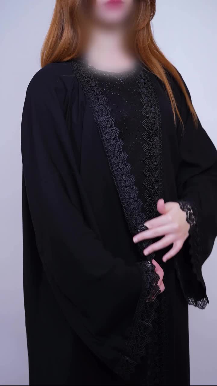 ActoStore essential abaya, lace sleeve detail
